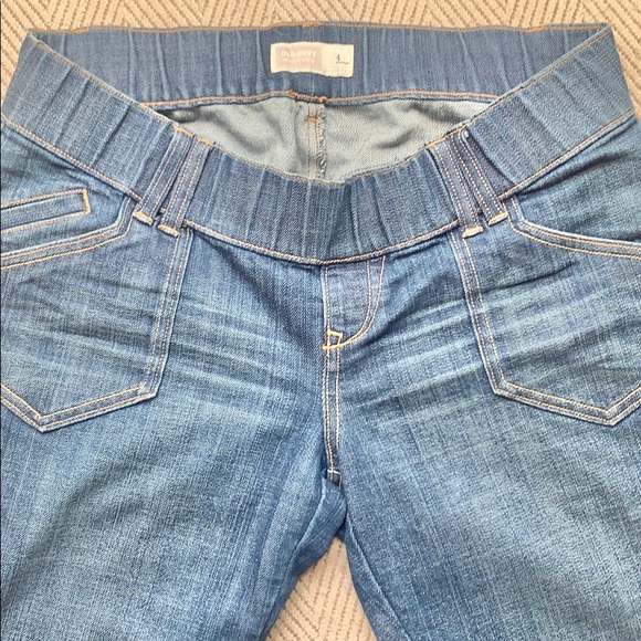 Old Navy Boot Cut Maternity Jeans - Picture 4 of 5